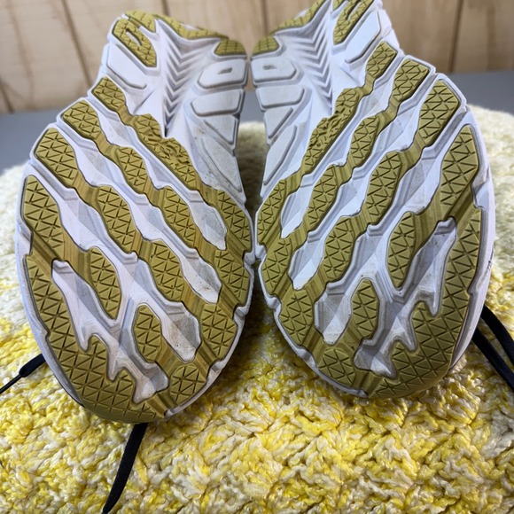 Hoka One One Clifton 8 Wide Teal Yellow Men's Running Shoes Size 11 wide Nice! - Picture 16 of 16